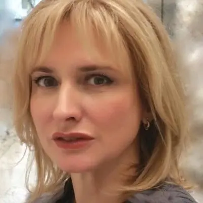 Close up picture of Sasha Ponomareva